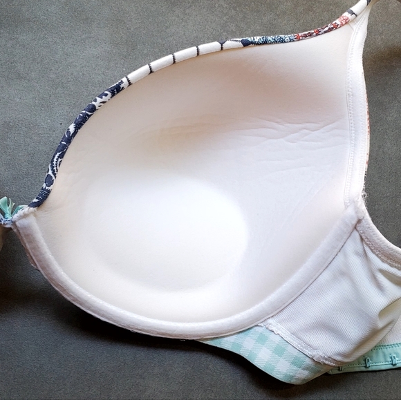 Cacique Boost Plunge Bra 38F - Picture 9 of 12